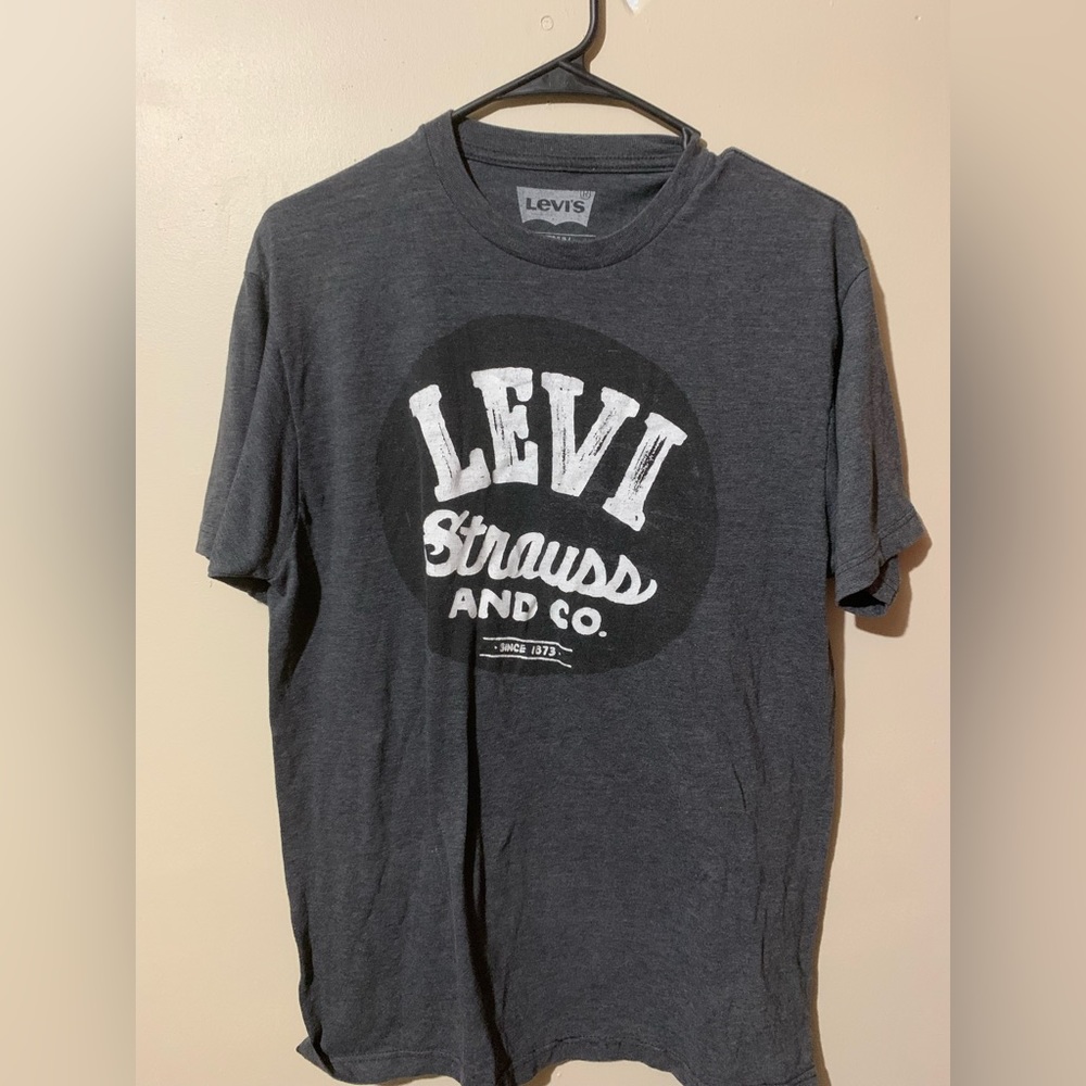 Levi’s shirt